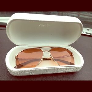 Oakley aviator polarized sunglasses